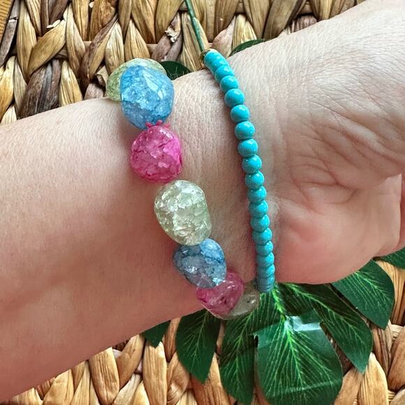 BOGO FREE BEADED BRACELET BUNDLE LOT FEATHER - Picture 5 of 5